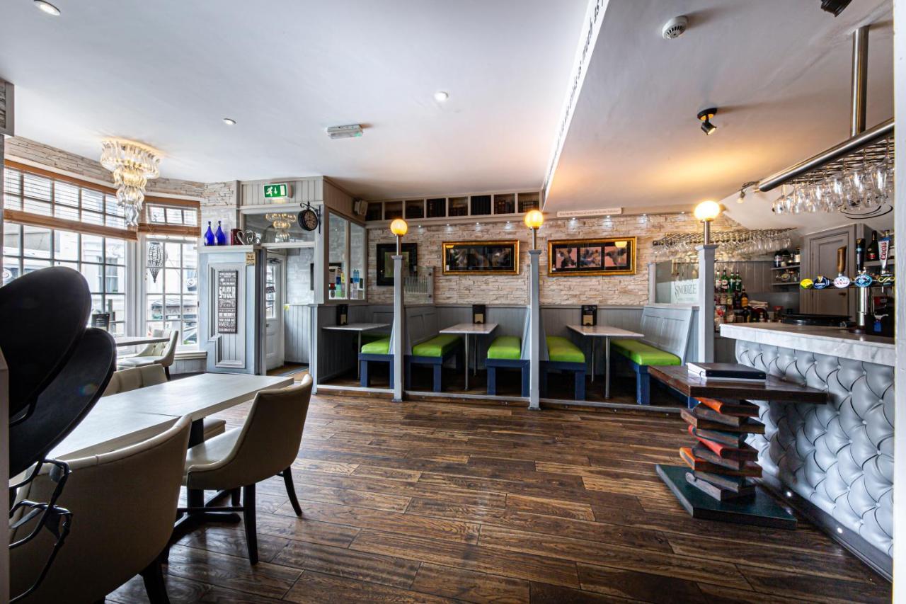 Snooze Bed & Breakfast Llandudno Bagian luar foto
