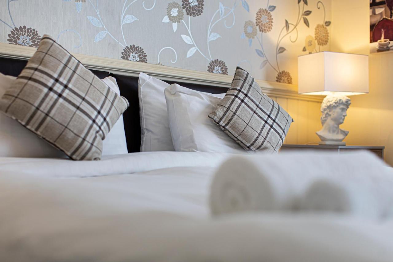 Snooze Bed & Breakfast Llandudno Bagian luar foto