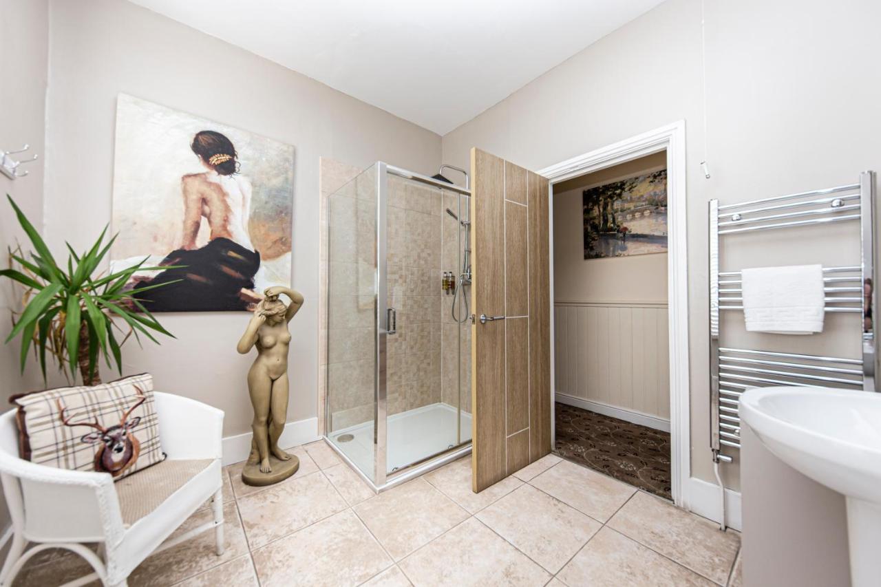 Snooze Bed & Breakfast Llandudno Bagian luar foto