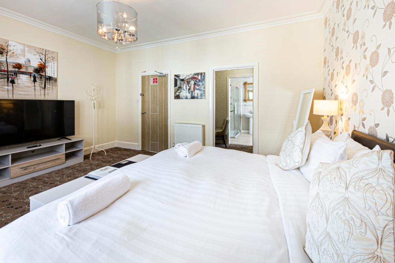 Snooze Bed & Breakfast Llandudno Bagian luar foto